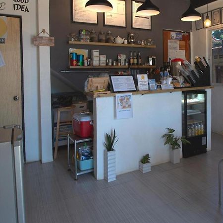 Hometel Barrio House Mactan Lapu-Lapu City Eksteriør billede