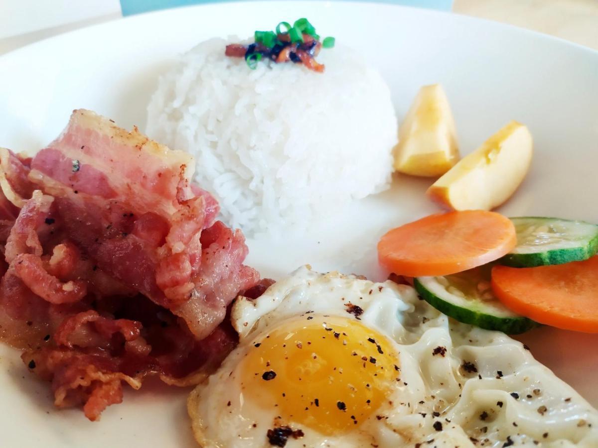 Hometel Barrio House Mactan Lapu-Lapu City Eksteriør billede