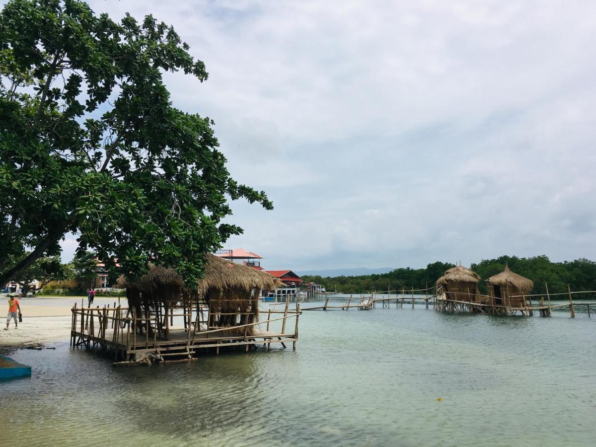 Hometel Barrio House Mactan Lapu-Lapu City Eksteriør billede