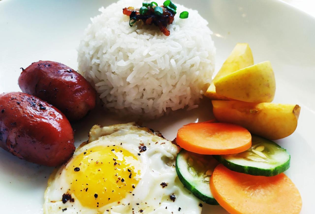 Hometel Barrio House Mactan Lapu-Lapu City Eksteriør billede