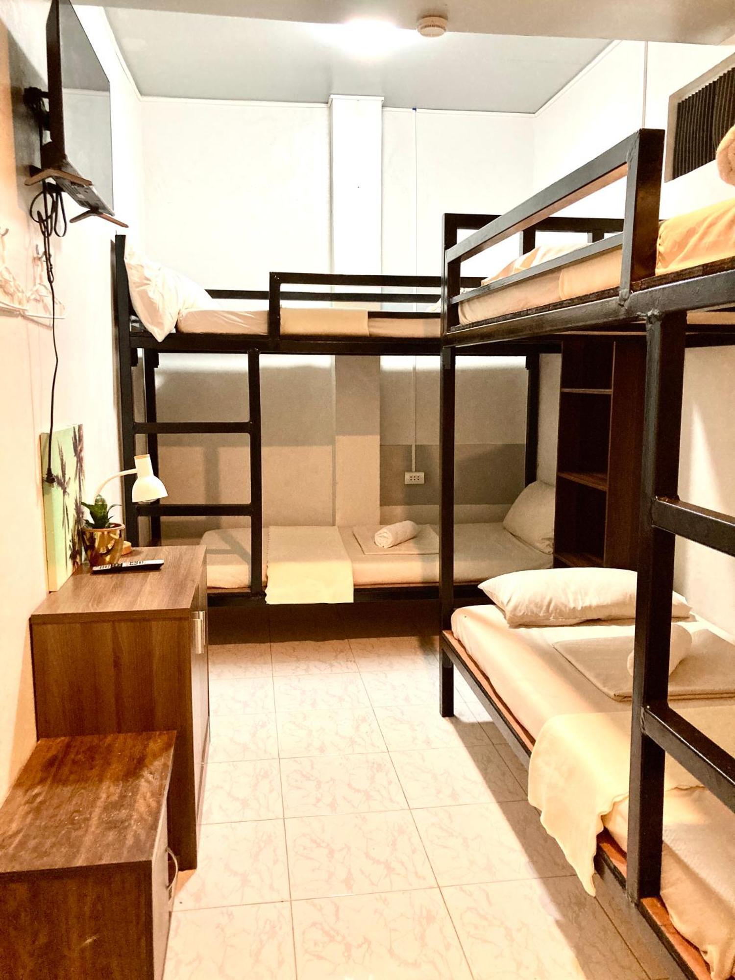 Hometel Barrio House Mactan Lapu-Lapu City Eksteriør billede