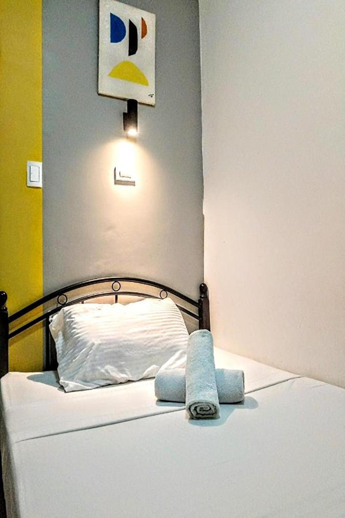 Hometel Barrio House Mactan Lapu-Lapu City Eksteriør billede