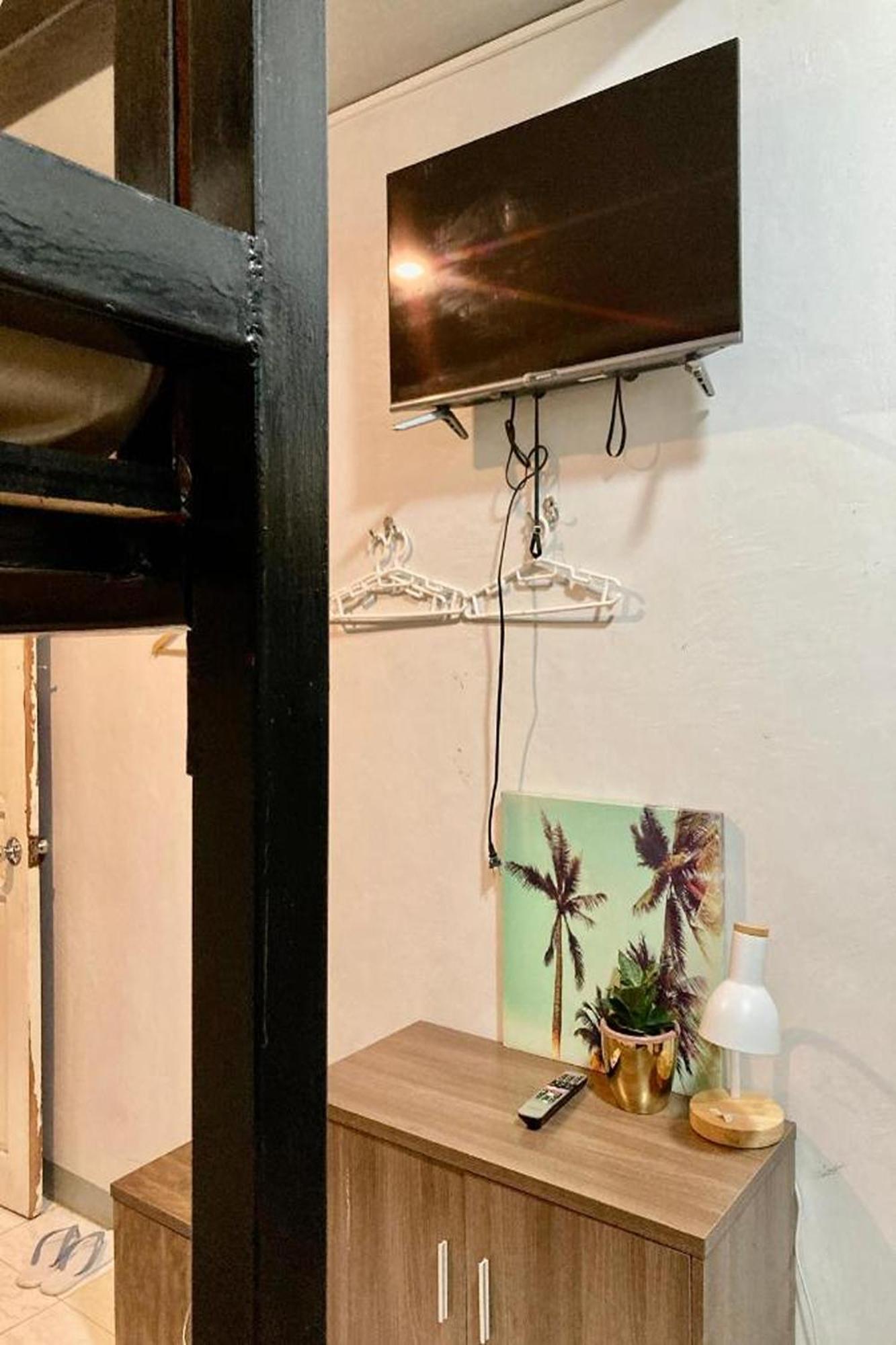 Hometel Barrio House Mactan Lapu-Lapu City Eksteriør billede