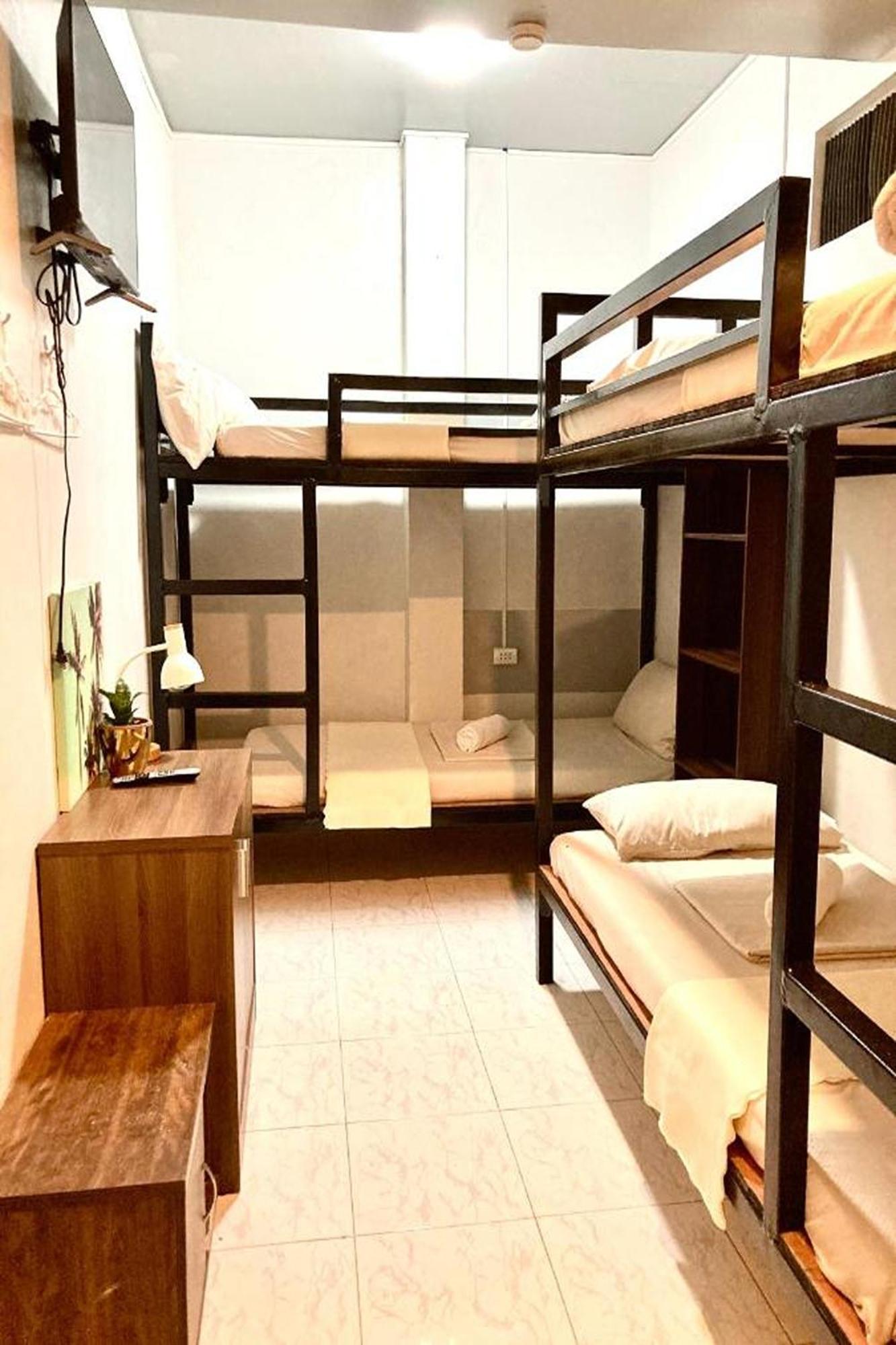 Hometel Barrio House Mactan Lapu-Lapu City Eksteriør billede